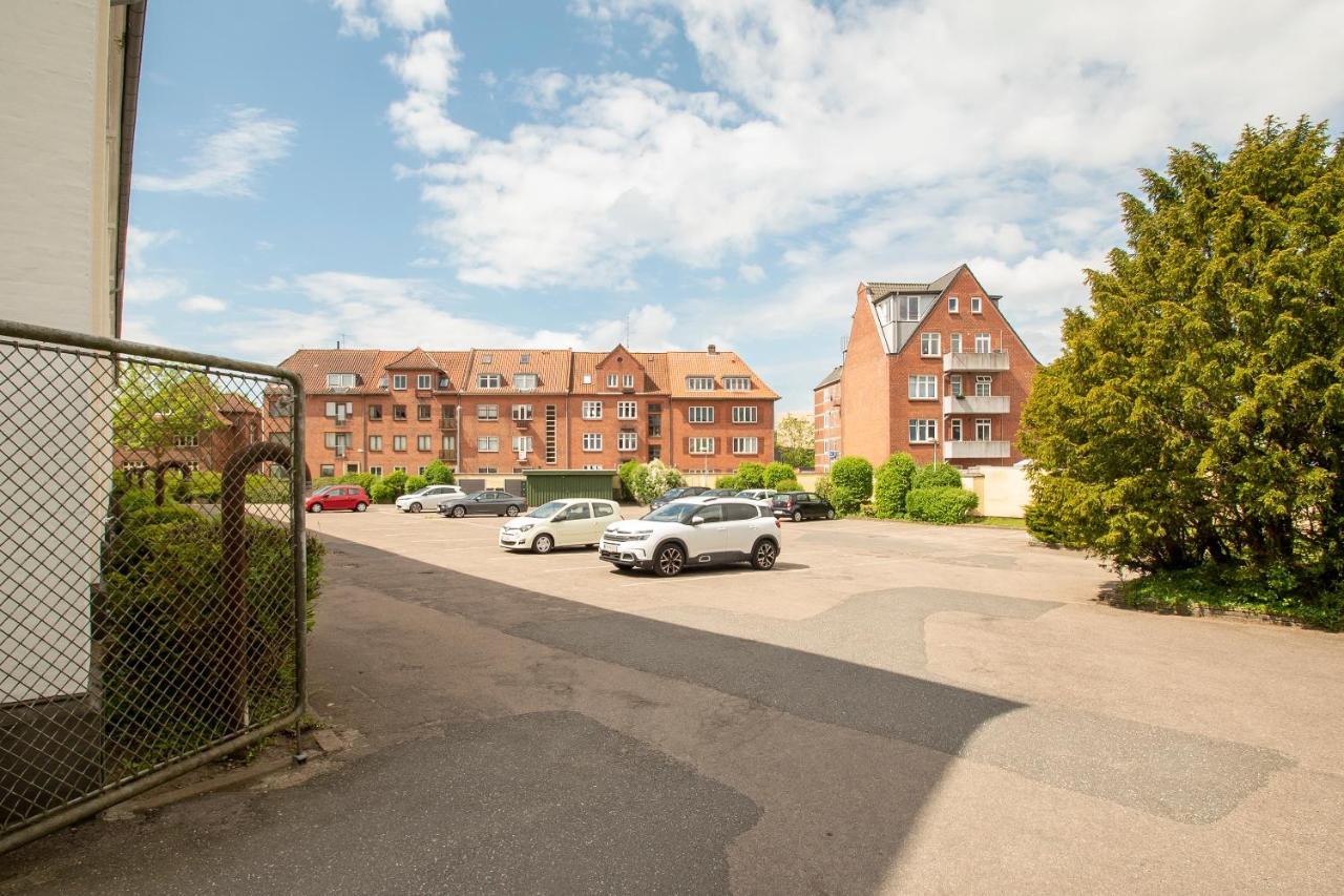 Exclusive 2 Bedroom Apartment Sønderborg エクステリア 写真